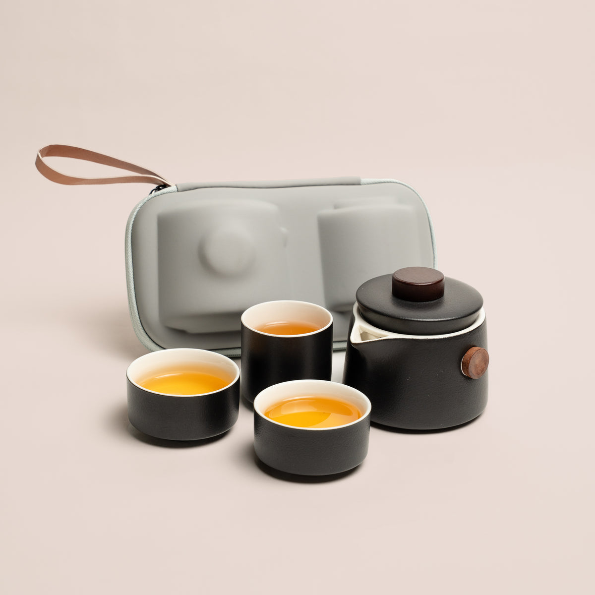 Qi-cha Momento Ink Teapot Set: Ceramic Travel Teapot with 3 Cups &amp; Carry Case
